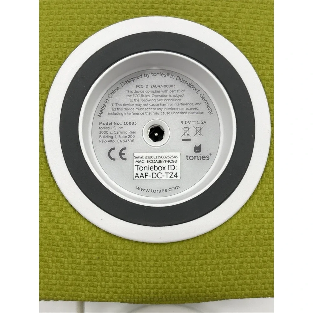 Green Toniebox Starter Set Original Tonie Figure Kids Audio Songs Charger Base